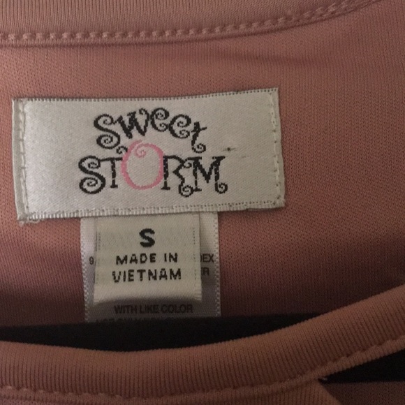 Dress - Picture 3 of 3